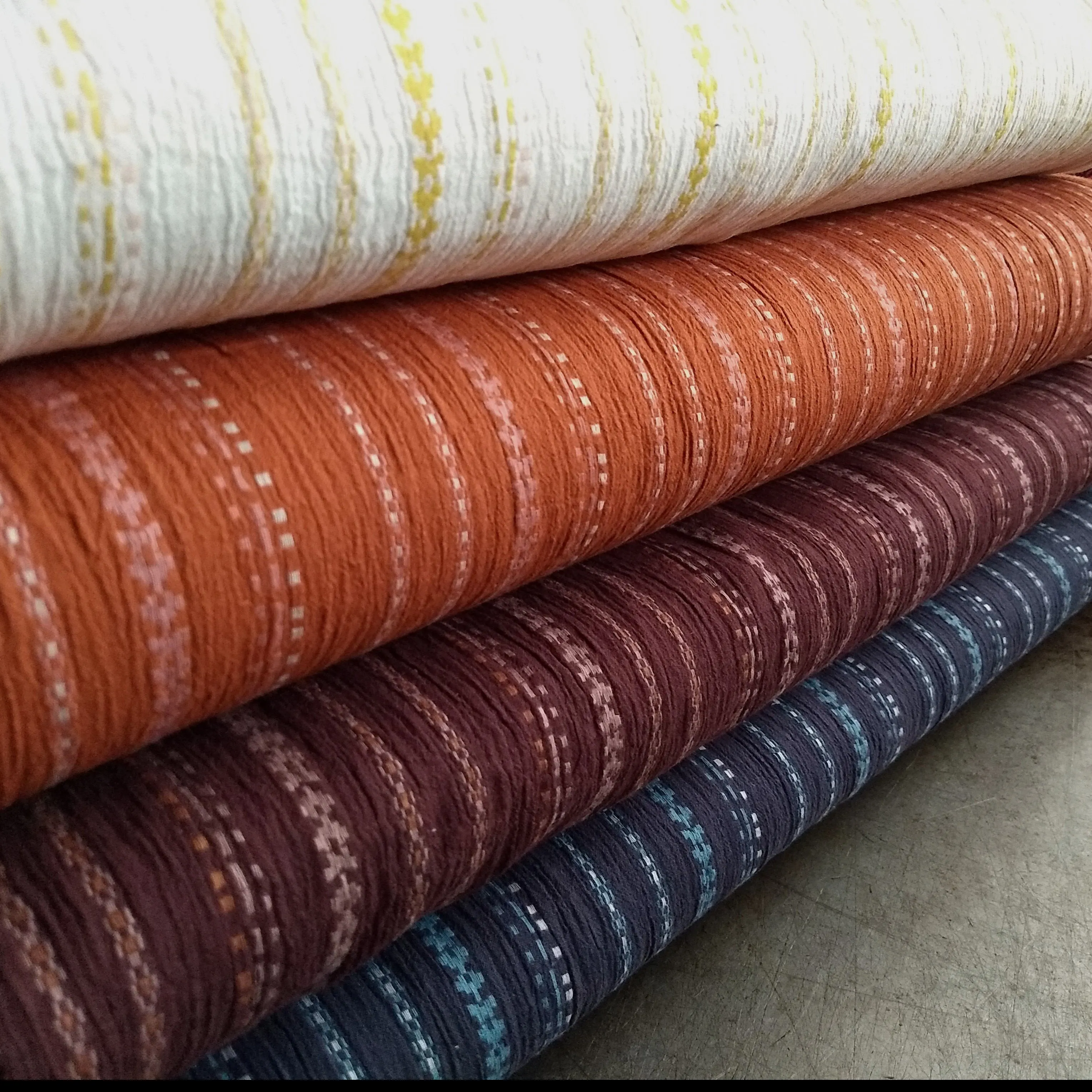 Embroidered Cotton Gauze / Aubergine